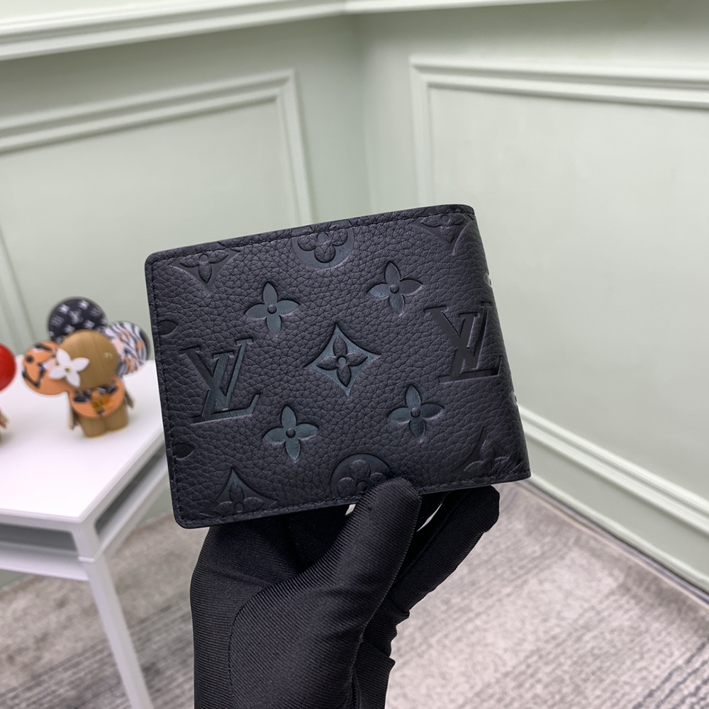 Louis Vuitton Wallets M69075 9*12*1cm