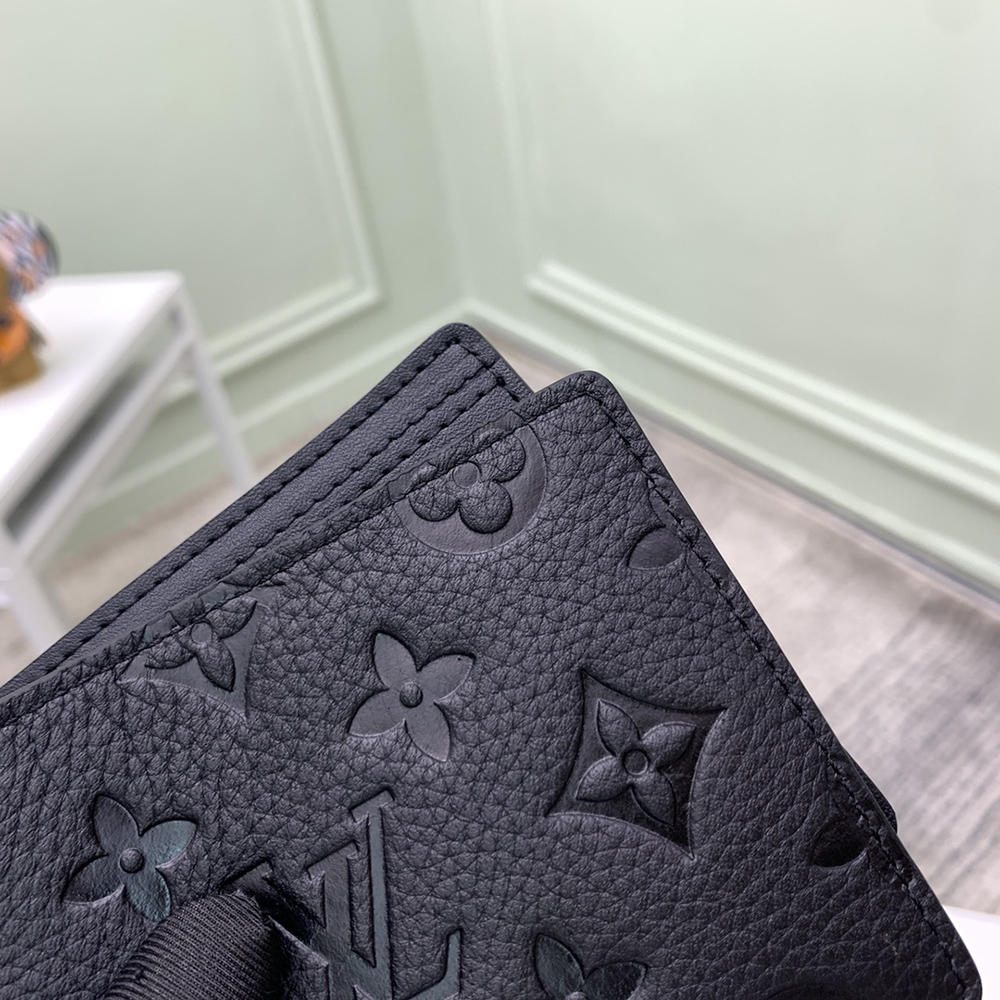 Louis Vuitton Wallets M69075 9*12*1cm