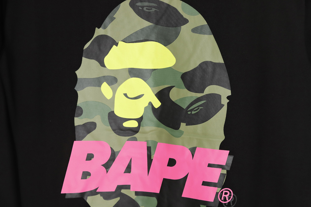 BAPE camouflage ape head pattern contrast color letter print short sleeve TSK1