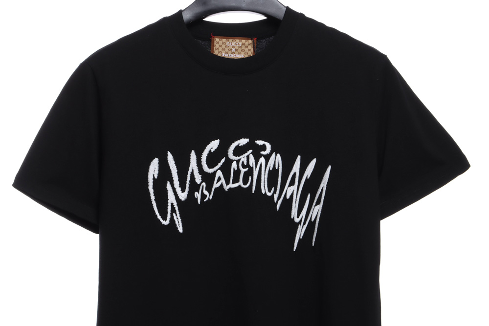 Gucci Joint Balenciaga Irregular Embroidery Short Sleeve TSK1