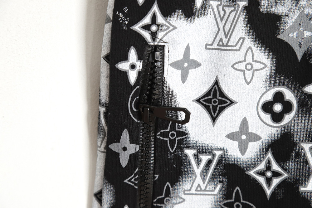 Louis Vuitton Louis Vuitton 23ss splash ink tie-dye full printed old flower shorts