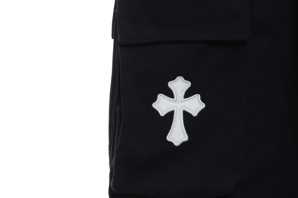Cro Heart Pocket Leather Cross Cargo Shorts