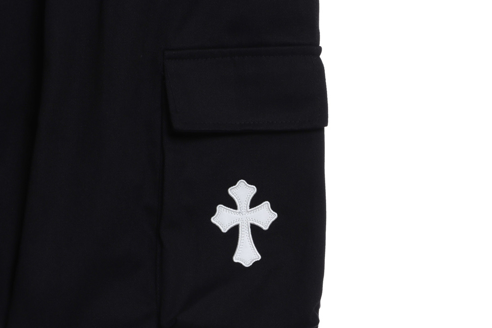 Cro Heart Pocket Leather Cross Cargo Shorts