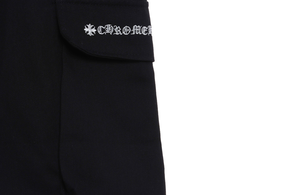 Cro Heart Pocket Leather Cross Cargo Shorts