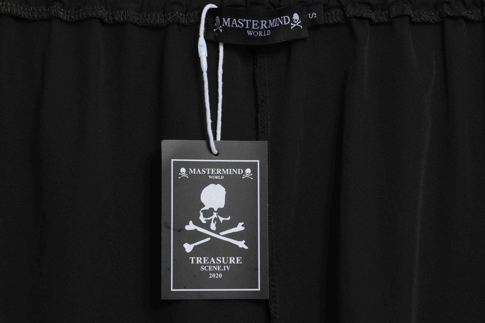 MMj skull print cropped shorts TSK1