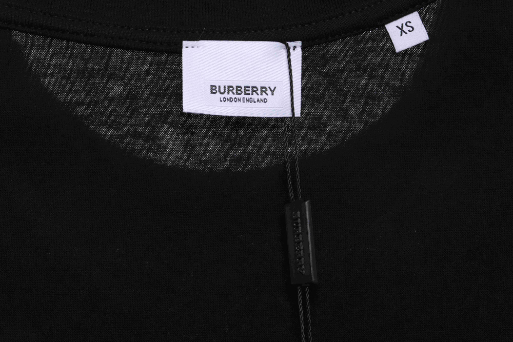 Burberry back letter print short sleeve TSK2