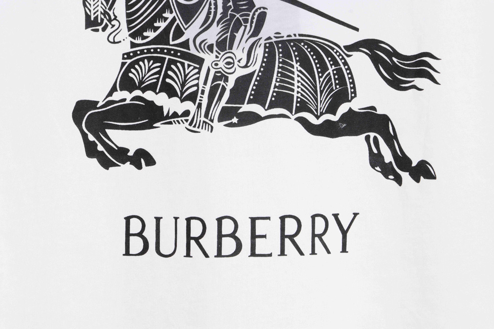 Burberry Back Charge Knight Print Short Sleeves