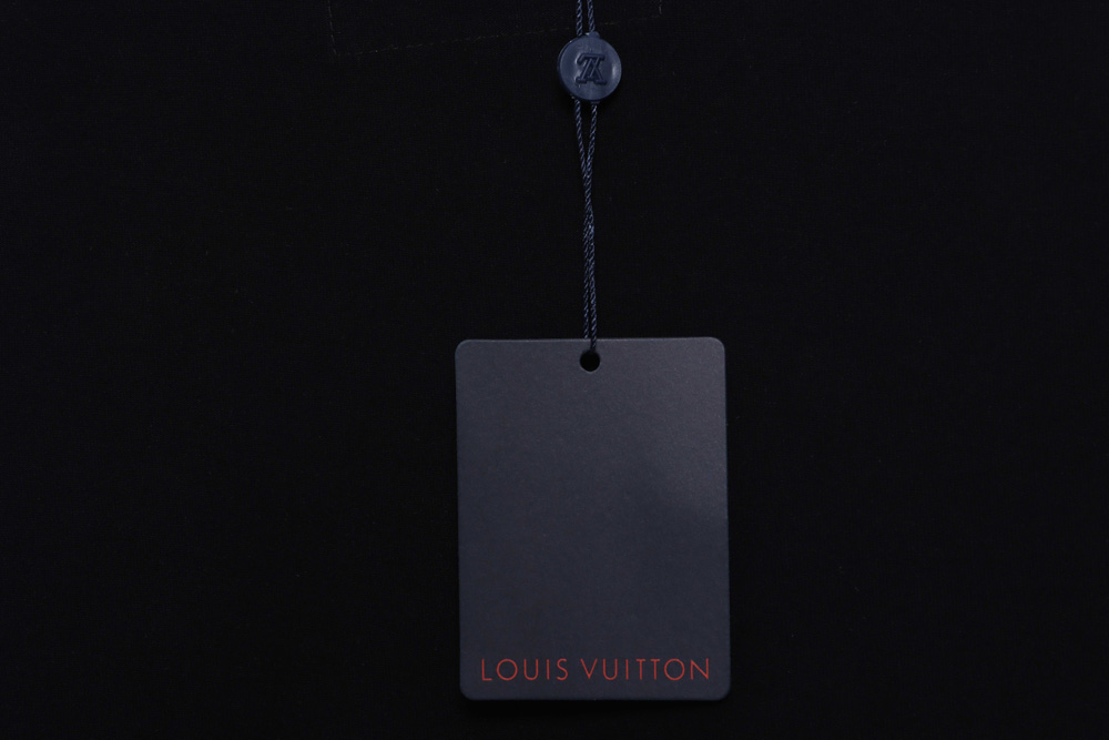 LV character catwalk print short sleeves