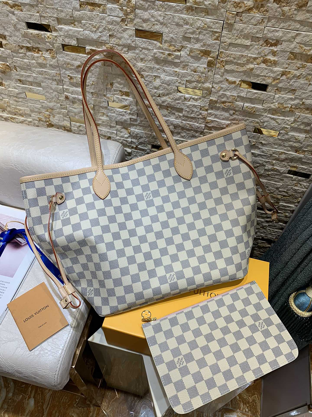 Louis Vuitton Bags N41605 32*29*17cm