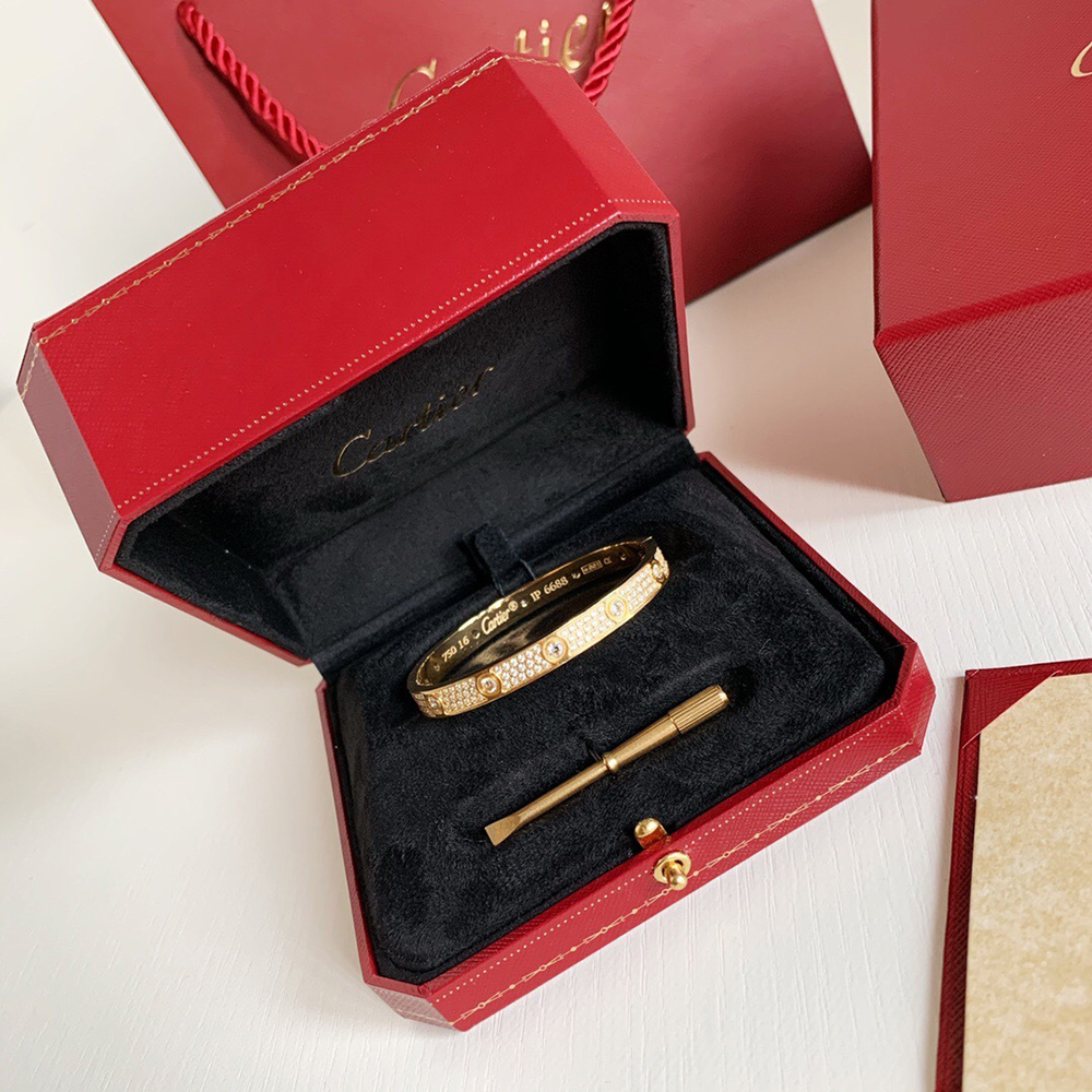 Cartier Love bracelet