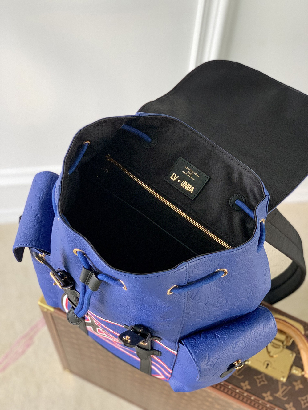 Louis Vuitton Bags M21104 38*44*21cm