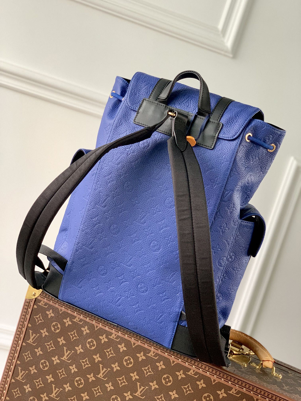 Louis Vuitton Bags M21104 38*44*21cm