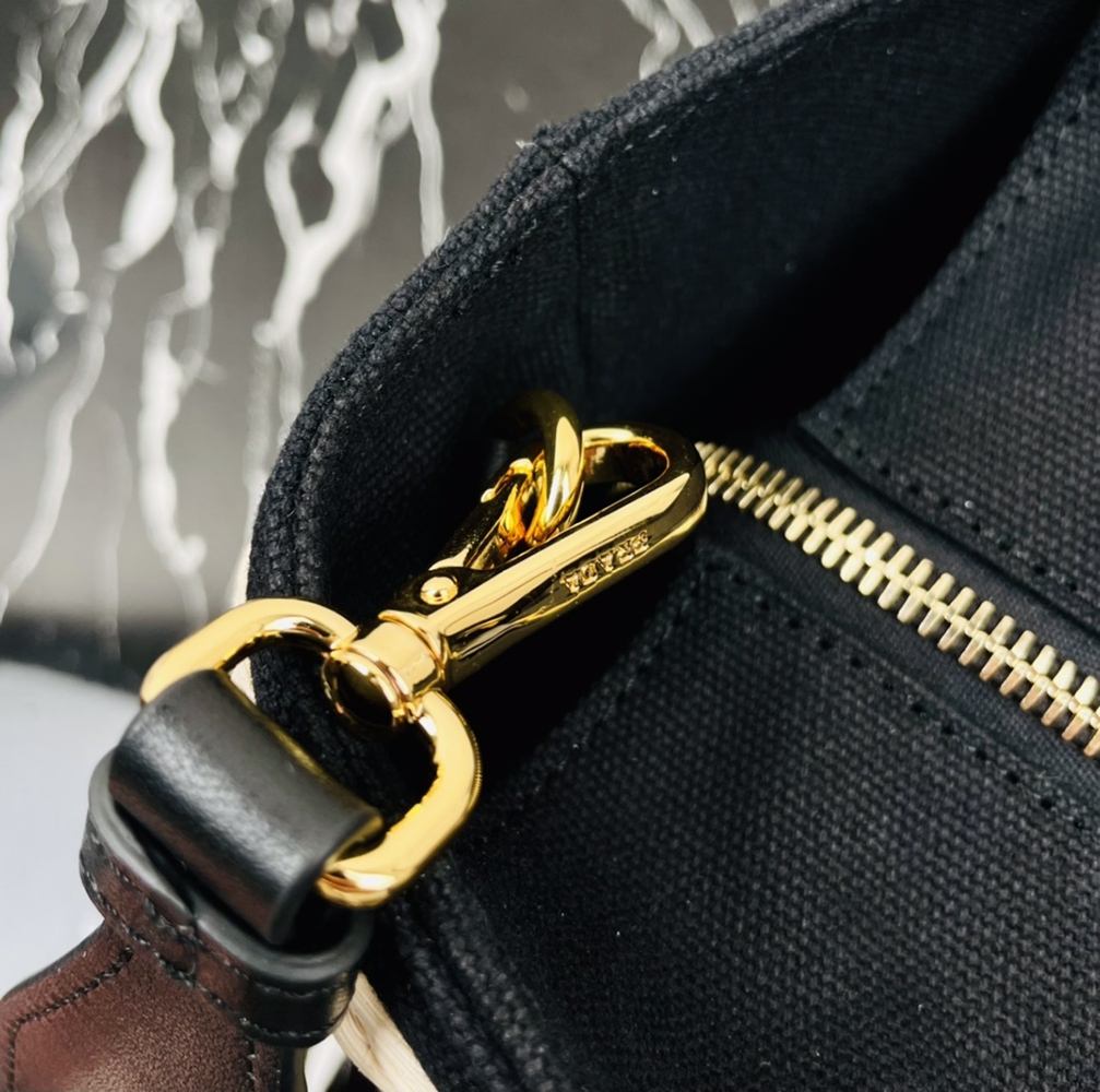Prada Bags 1BG835 26*18*11.5cm