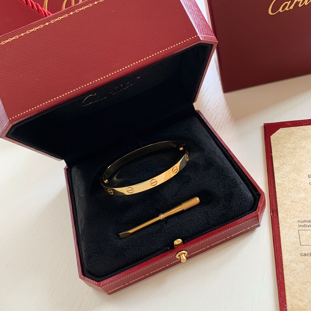 Cartier Love bracelet