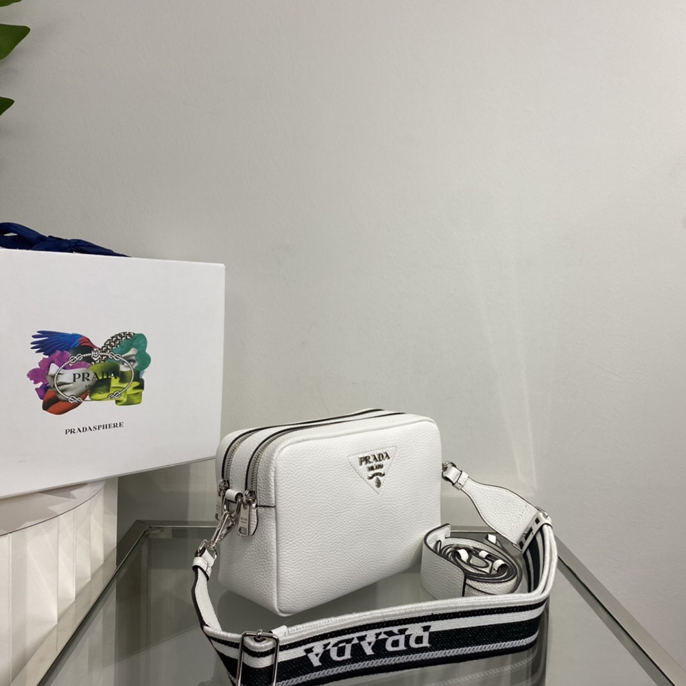 Prada Bags 1BH082 22*14*8cm