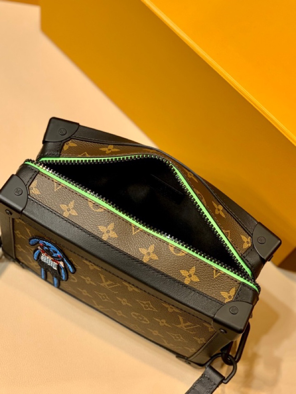 Louis Vuitton Bags M45619 25*18*10cm