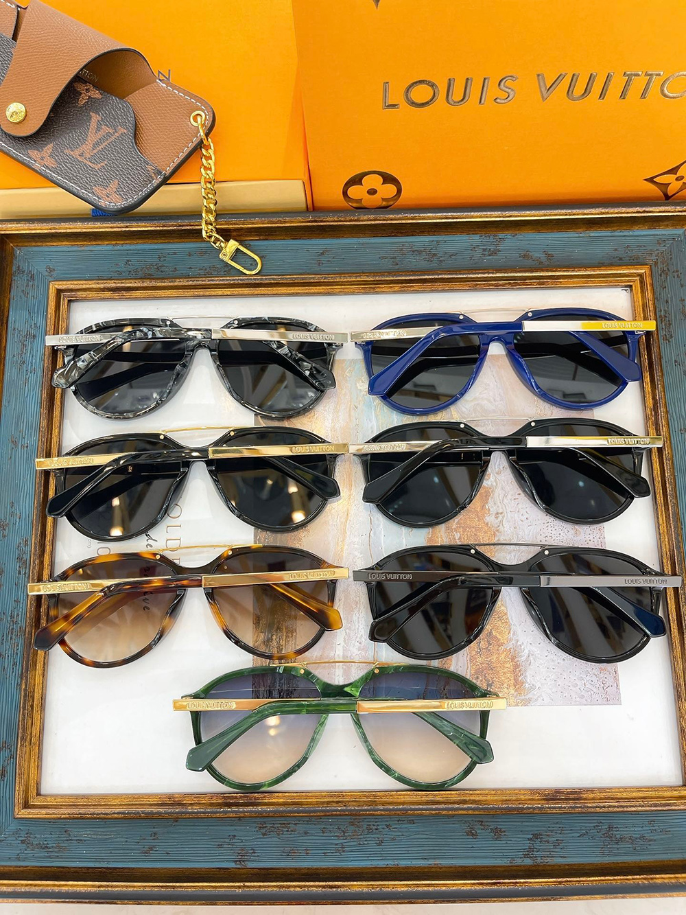 Louis Vuitton eyeglasses Z1877U