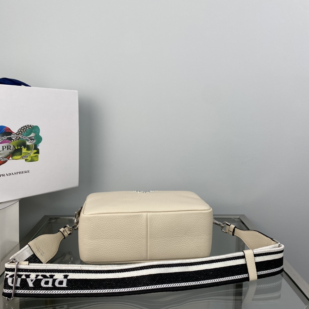 Prada Bags 1BH082 22*14*8cm