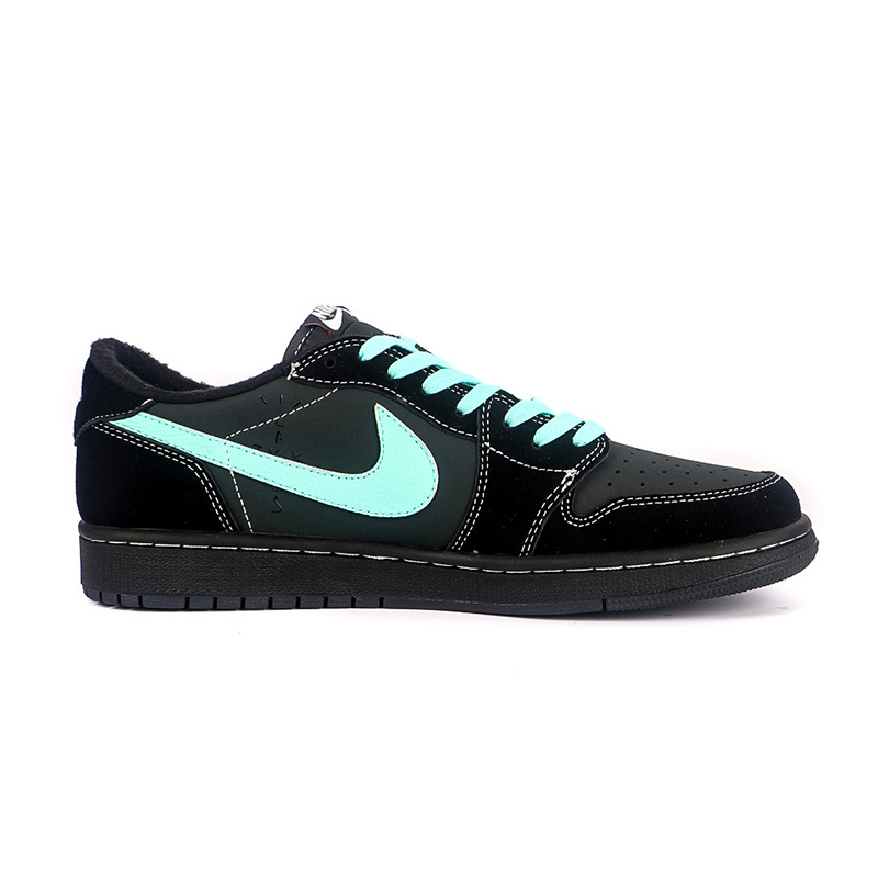 TRAVIS SCOTT X AIR JORDAN 1 LOW OG & TIFFANY & Co