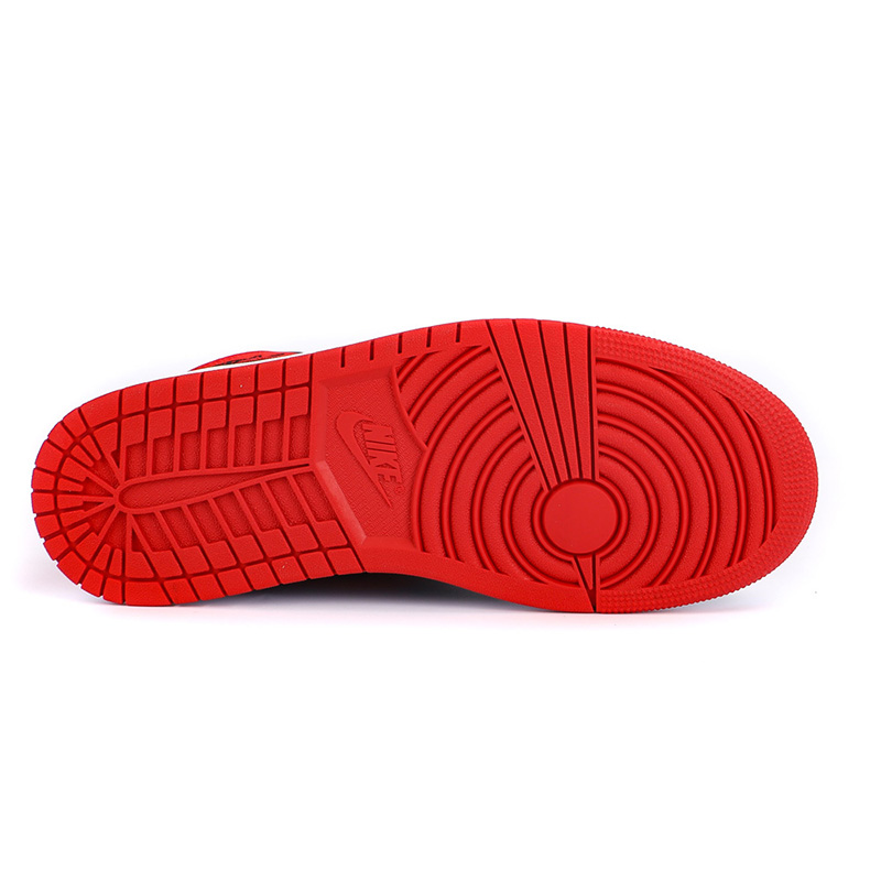 Air Jordan 1 Retro High OG 'Satin Bred'