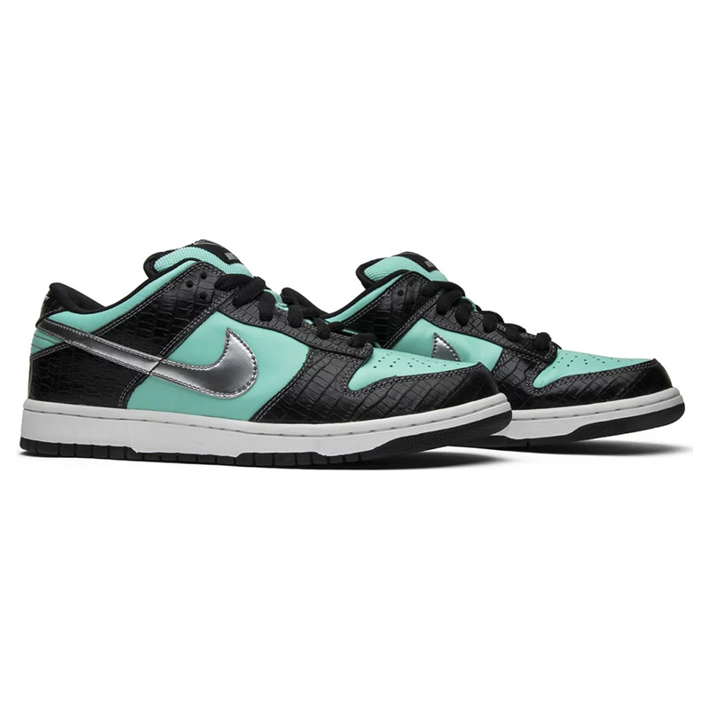 Diamond Supply Co. x Dunk Low Pro SB