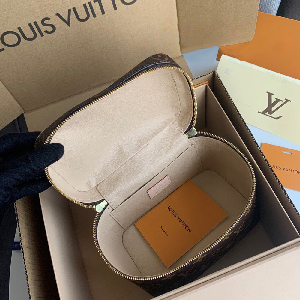 Louis Vuitton Bags M44495 20*13.5*12cm