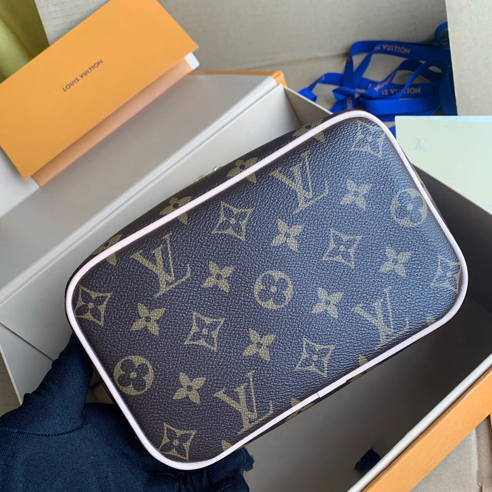 Louis Vuitton Bags M44495 20*13.5*12cm