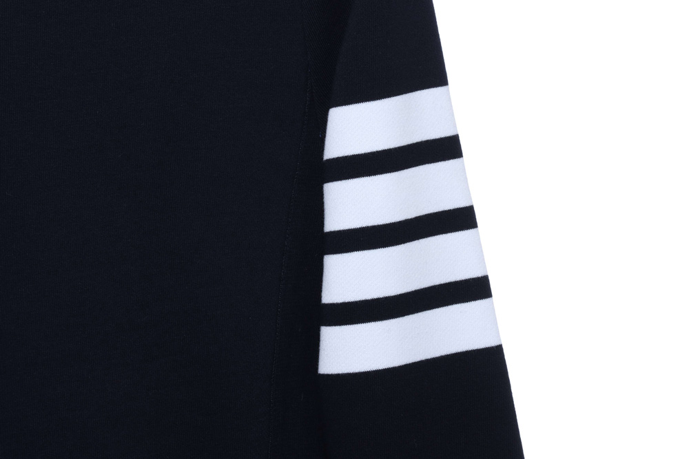 TB classic round neck sweater_CM_1