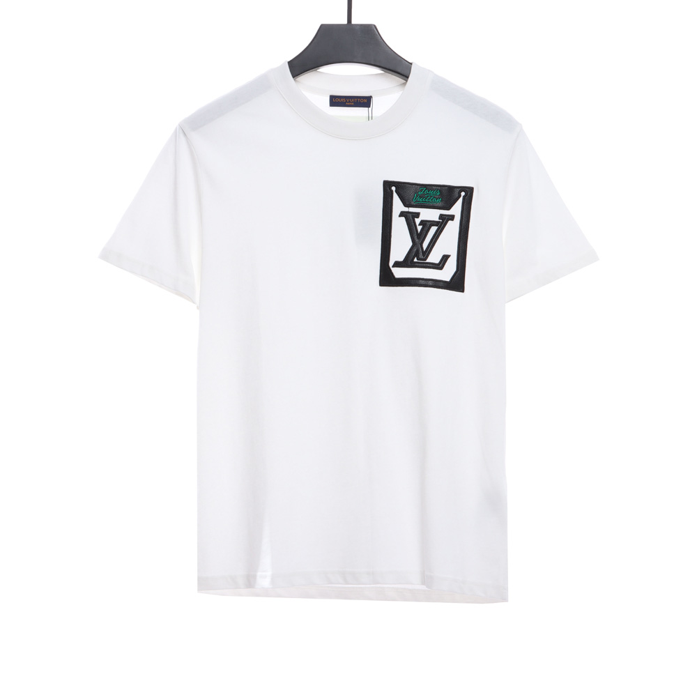 LV chest green pocket letters short sleeves