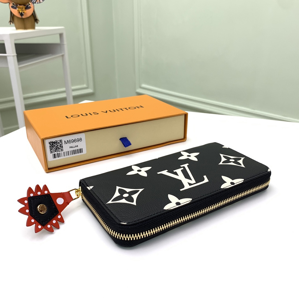 Louis Vuitton Wallets M69698 19.5*10.5*2.5cm