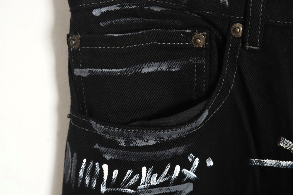 Balenciaga 23FW Hand-Drawn Graffiti Straight Loose Jeans