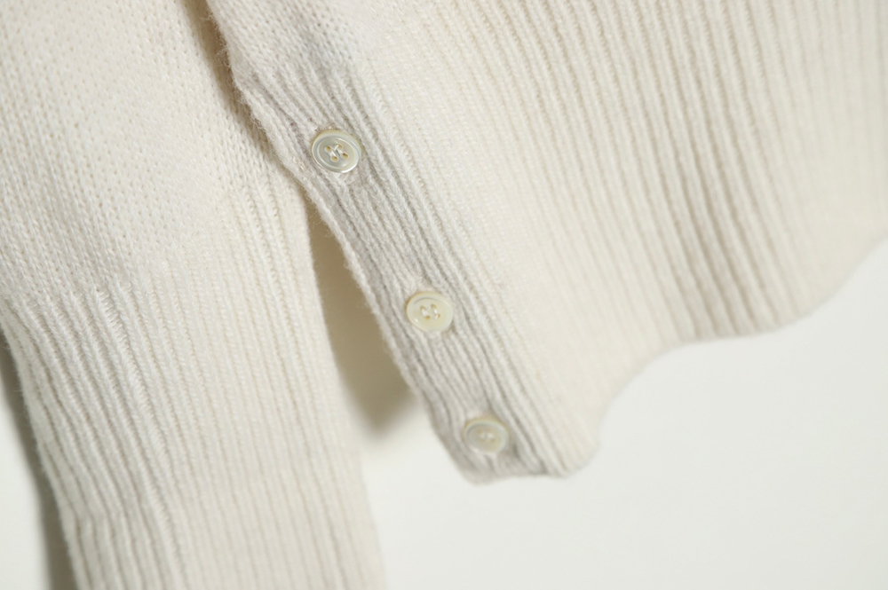 THOM BROWNE 21FW Three-Button Australian Wool Crew Neck Sweater