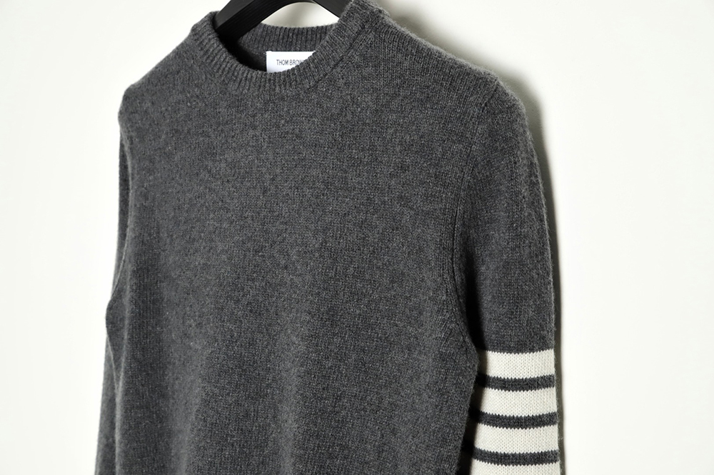 THOM BROWNE 21FW Three-Button Australian Wool Crew Neck Sweater