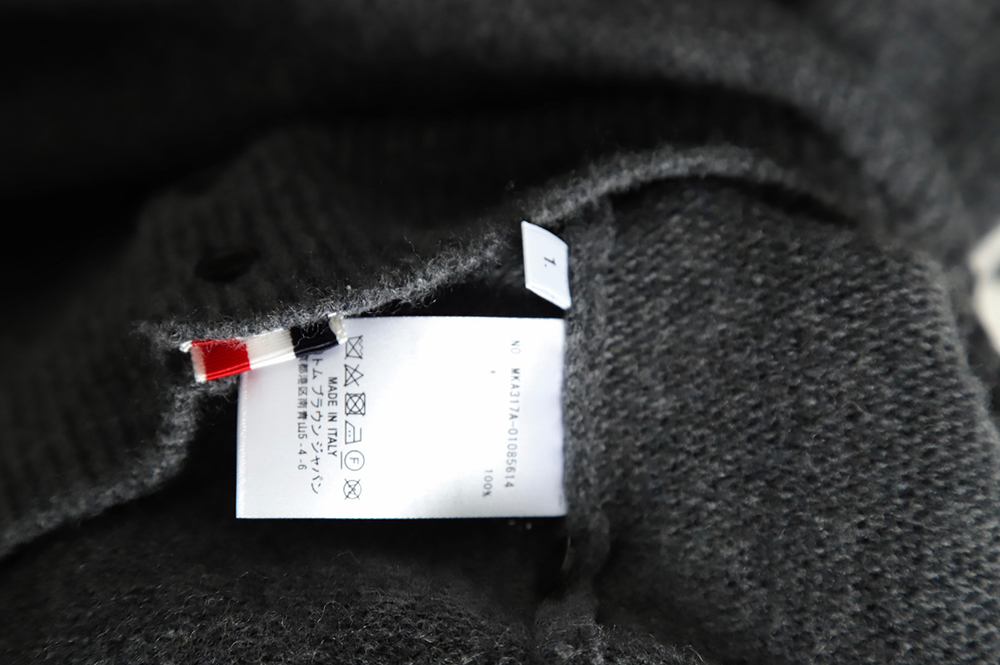 THOM BROWNE 21FW Three-Button Australian Wool Crew Neck Sweater