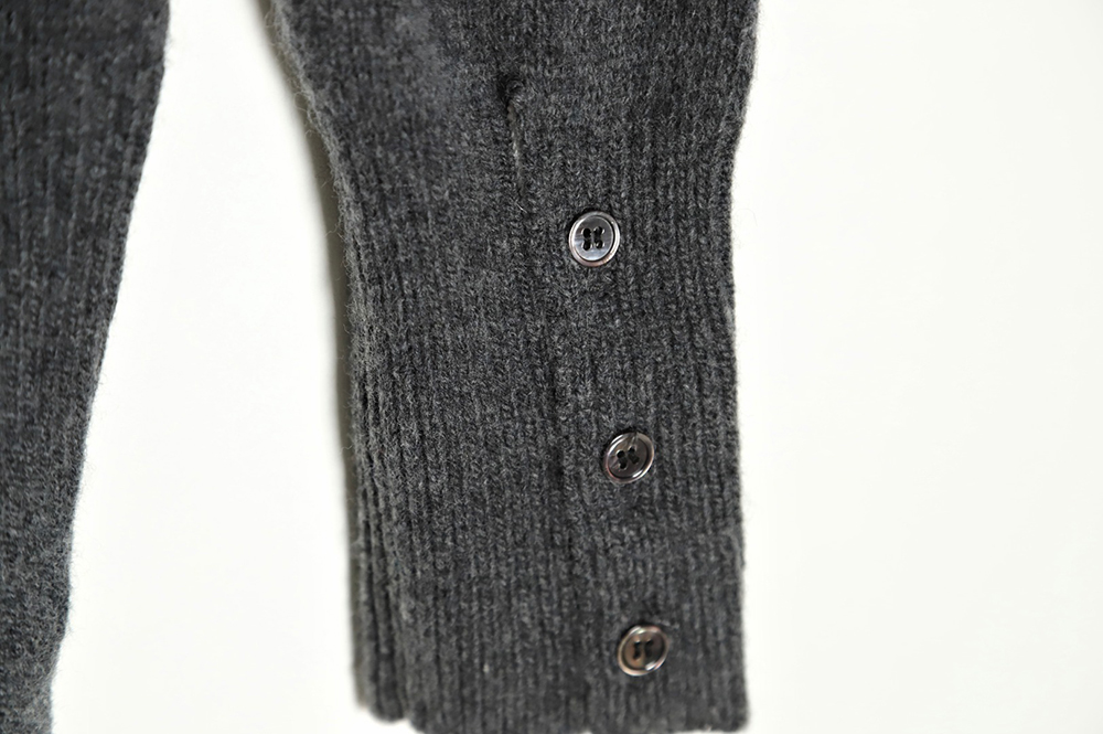 THOM BROWNE 21FW Three-Button Australian Wool Crew Neck Sweater