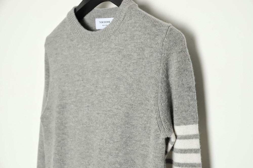 THOM BROWNE 21FW Three-Button Australian Wool Crew Neck Sweater