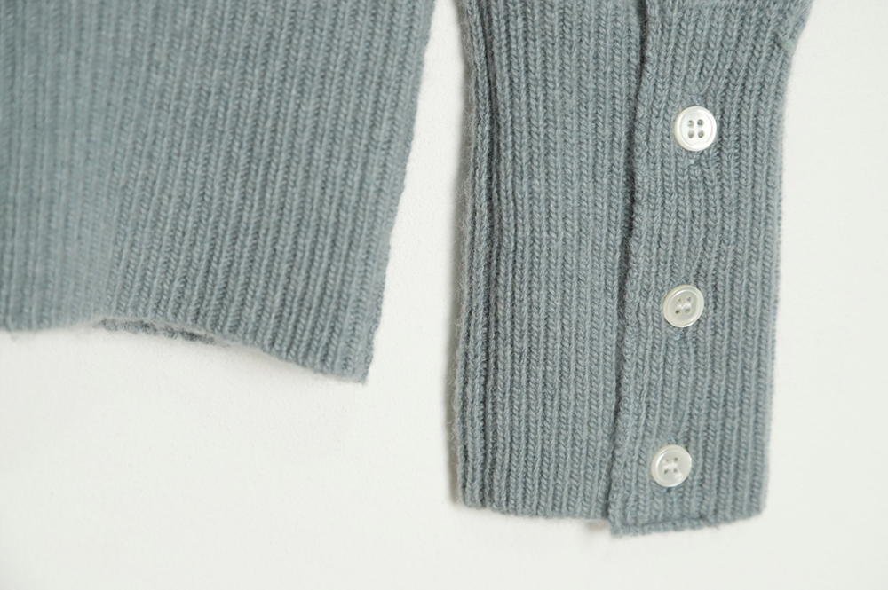 THOM BROWNE 21FW Three-Button Australian Wool Crew Neck Sweater