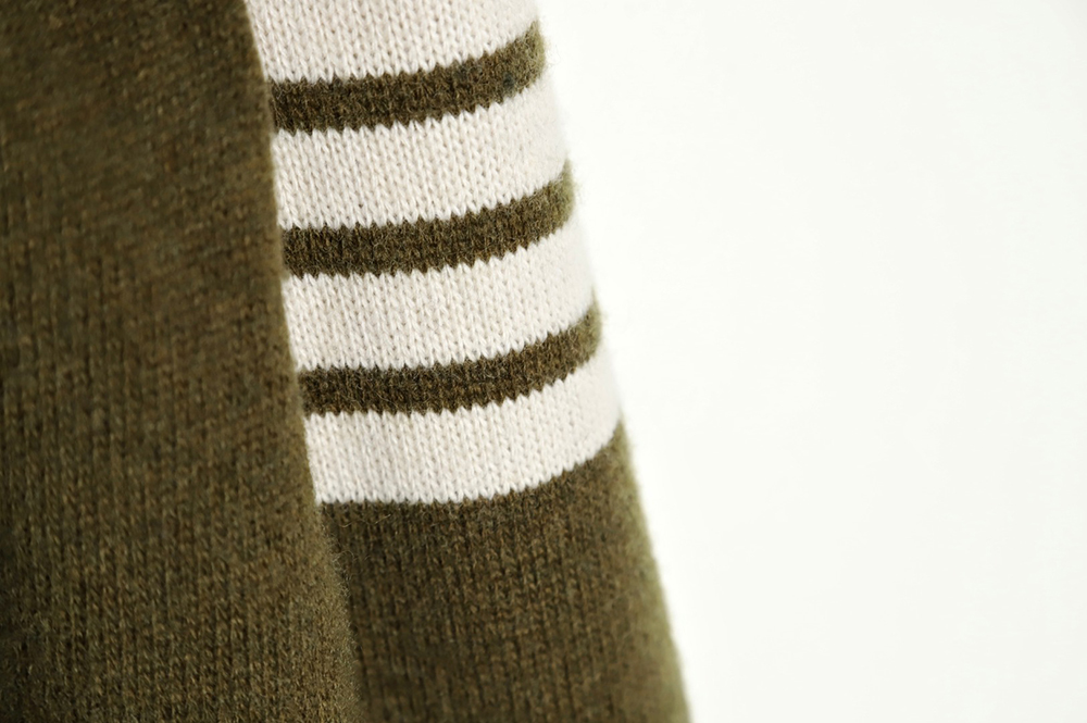 THOM BROWNE 21FW Three-Button Australian Wool Crew Neck Sweater