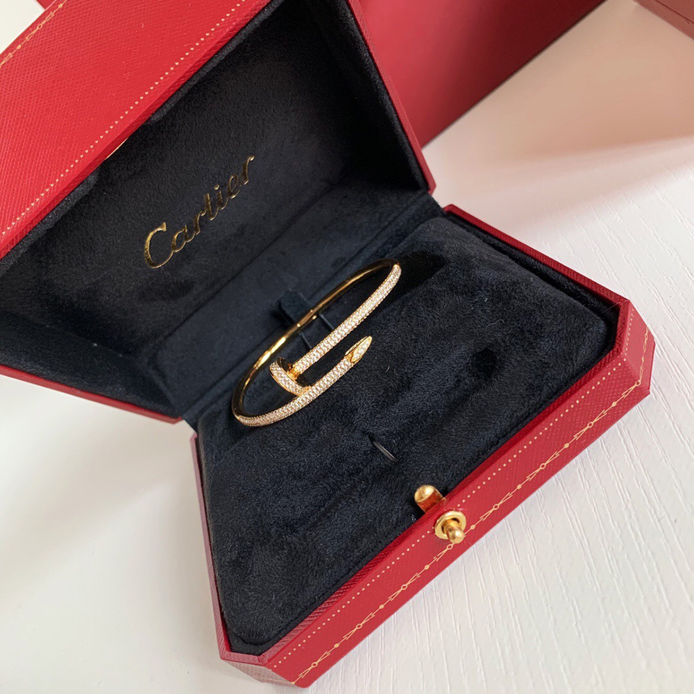 Cartier Juste un Clou bracelet DF685209
