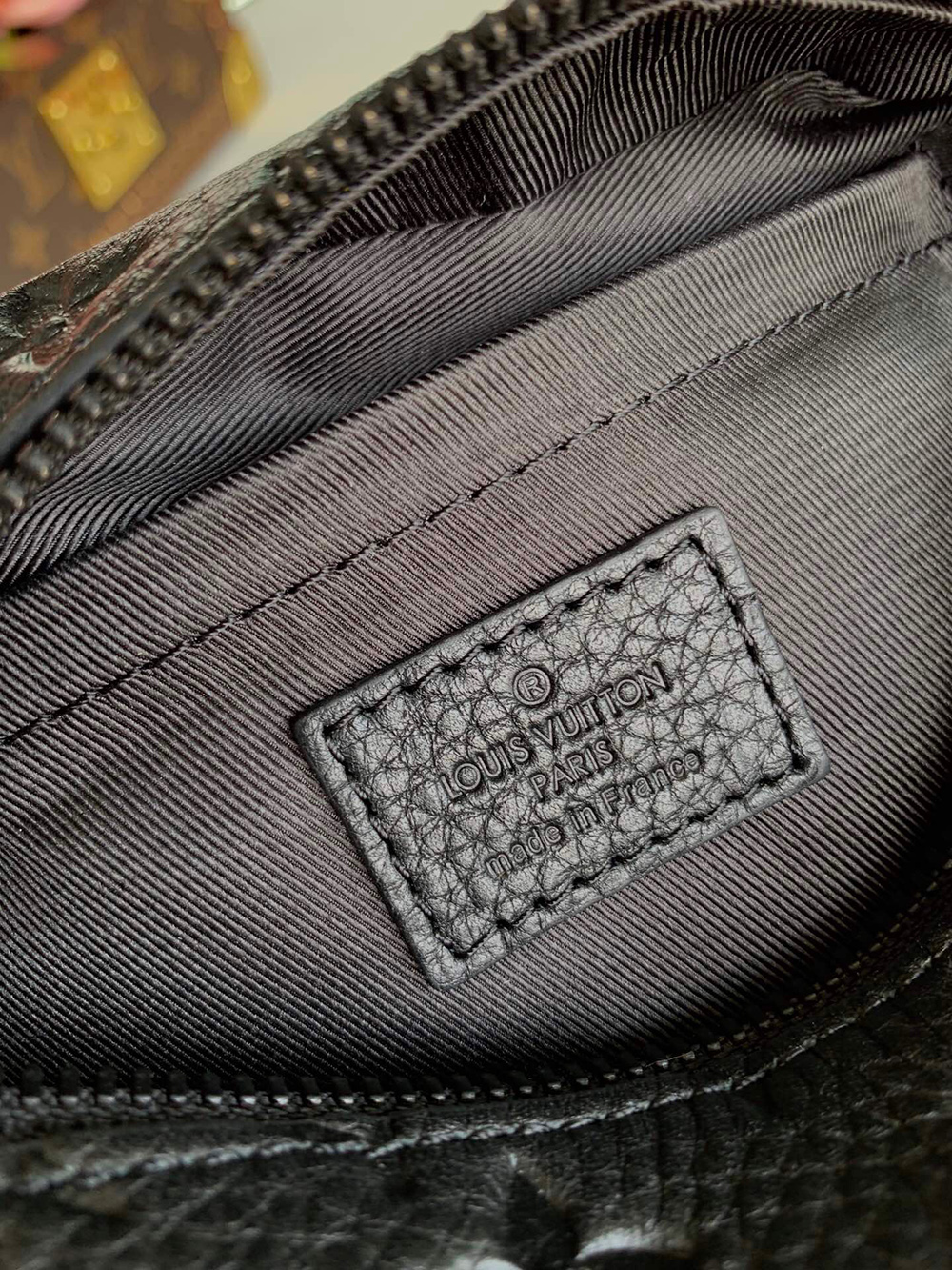 Louis Vuitton Bags N55702 18*13*8cm