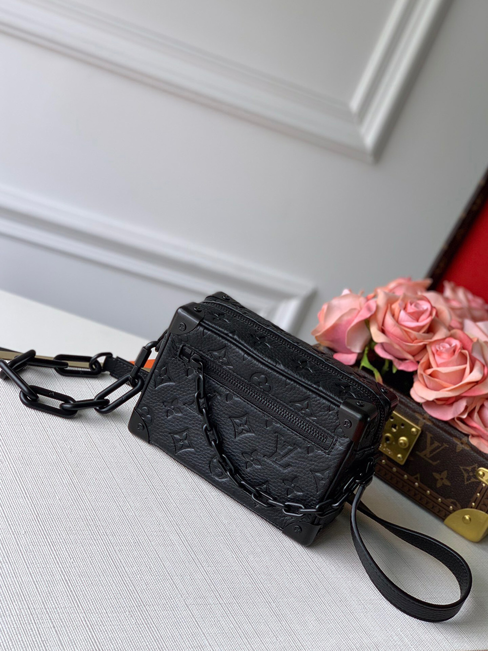 Louis Vuitton Bags N55702 18*13*8cm