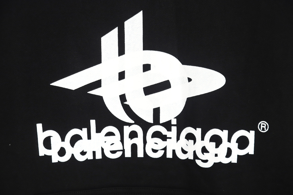 Balenciaga 23FW overlapping letter logo hoodie
