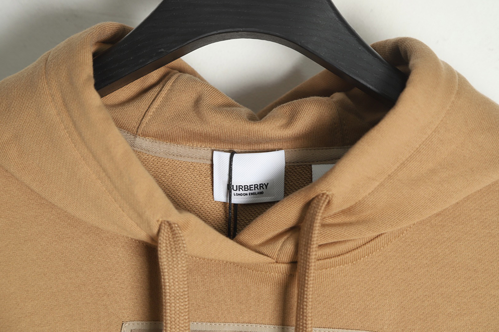 Burberry 22FW Chest Patch Hoodie