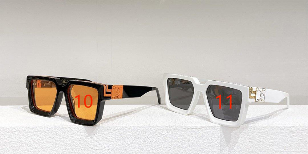 Louis Vuitton eyeglasses M96006WN