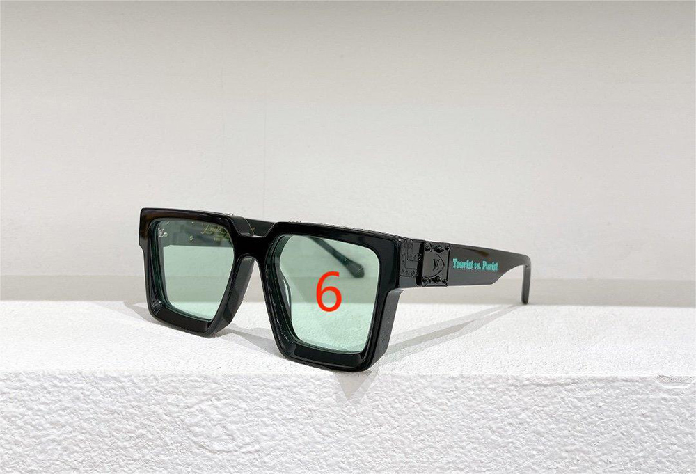 Louis Vuitton eyeglasses M96006WN