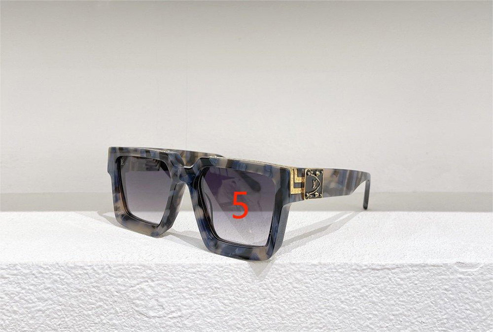 Louis Vuitton eyeglasses M96006WN