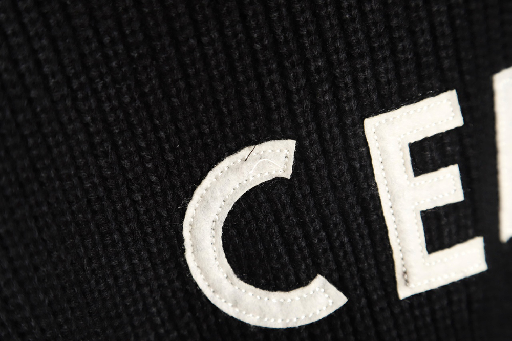 Celine 23FW letter logo crew neck sweater