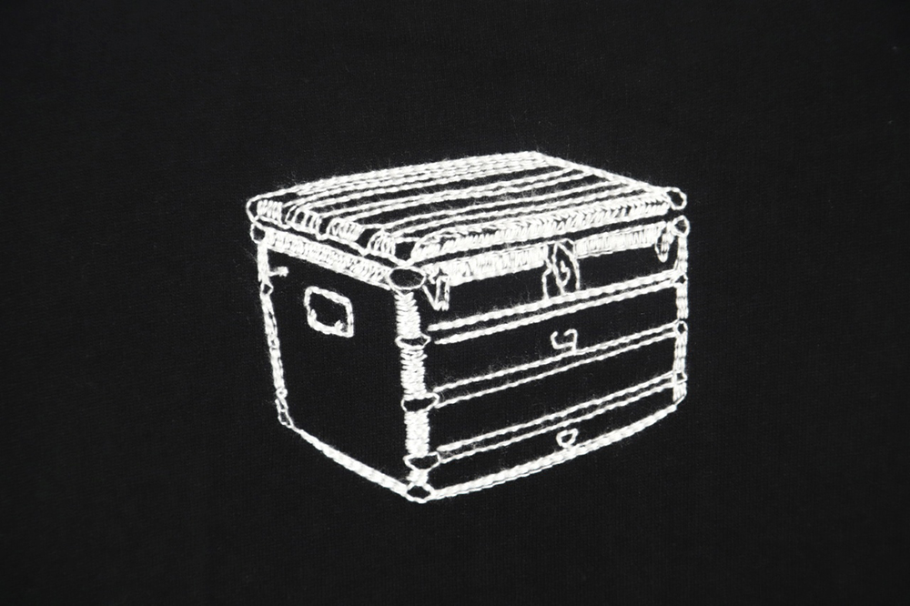 Louis Vuitton 23FW hammer tool embroidered crew neck sweatshirt