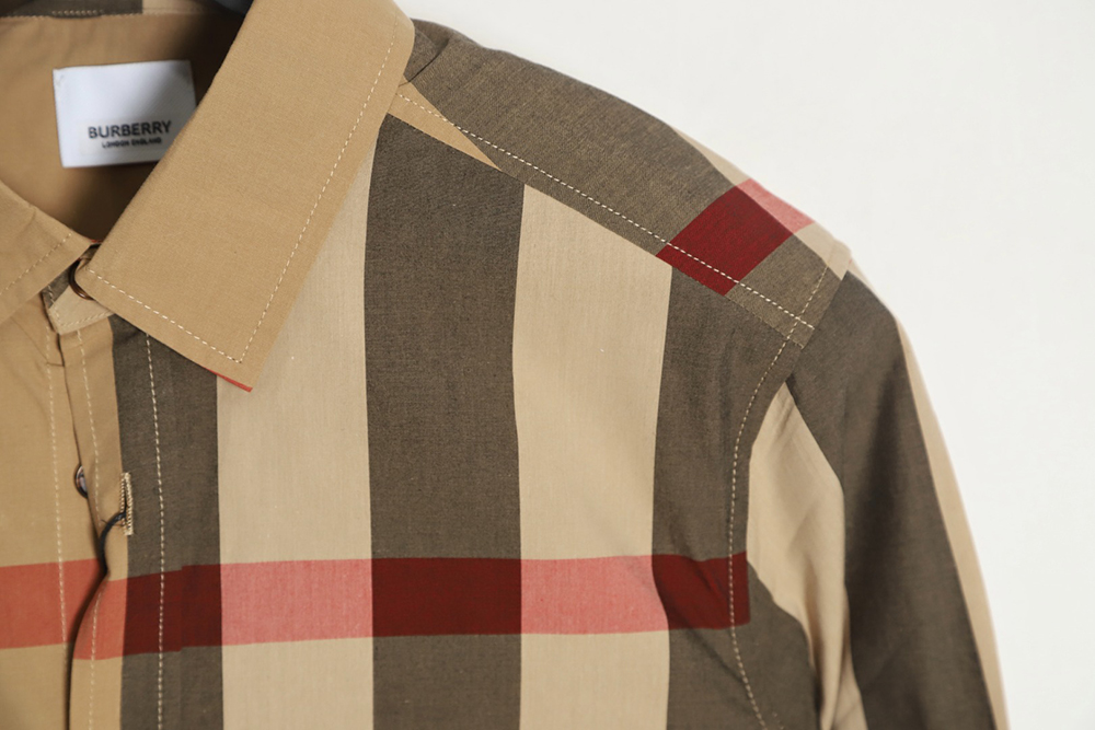 Burberry classic large plaid color block plaid shirt