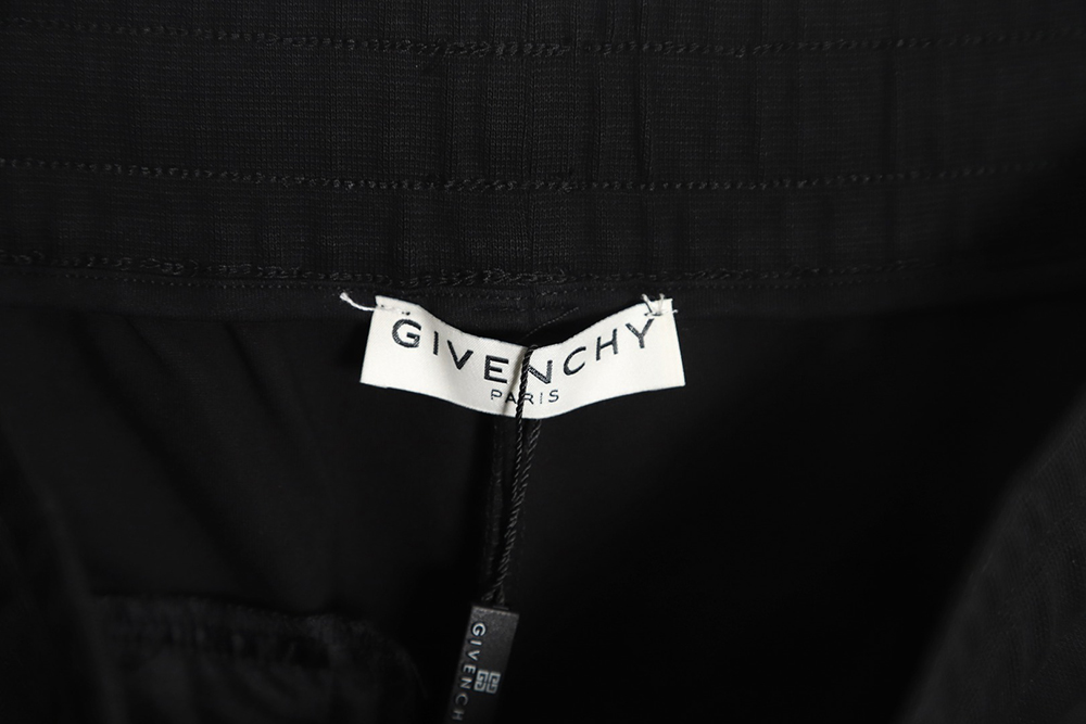 GIVENCHY 23Fw embroidered letter logo trousers